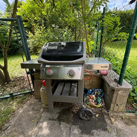 Domov Pro 8 Hostu Ve Meste